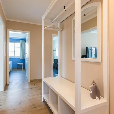 Hmuschelsucher, Birkenstrasse 7a, App 6 * زنغست